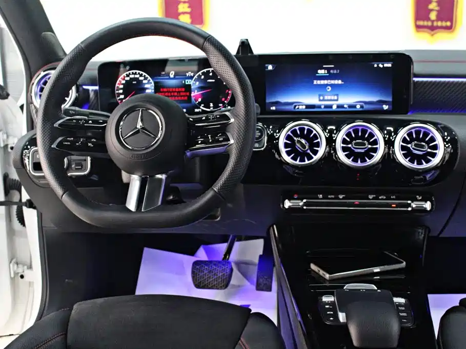 Mercedes-Benz A-Class 2023 A 200 L Fashion Model купить на сайте DeffCars