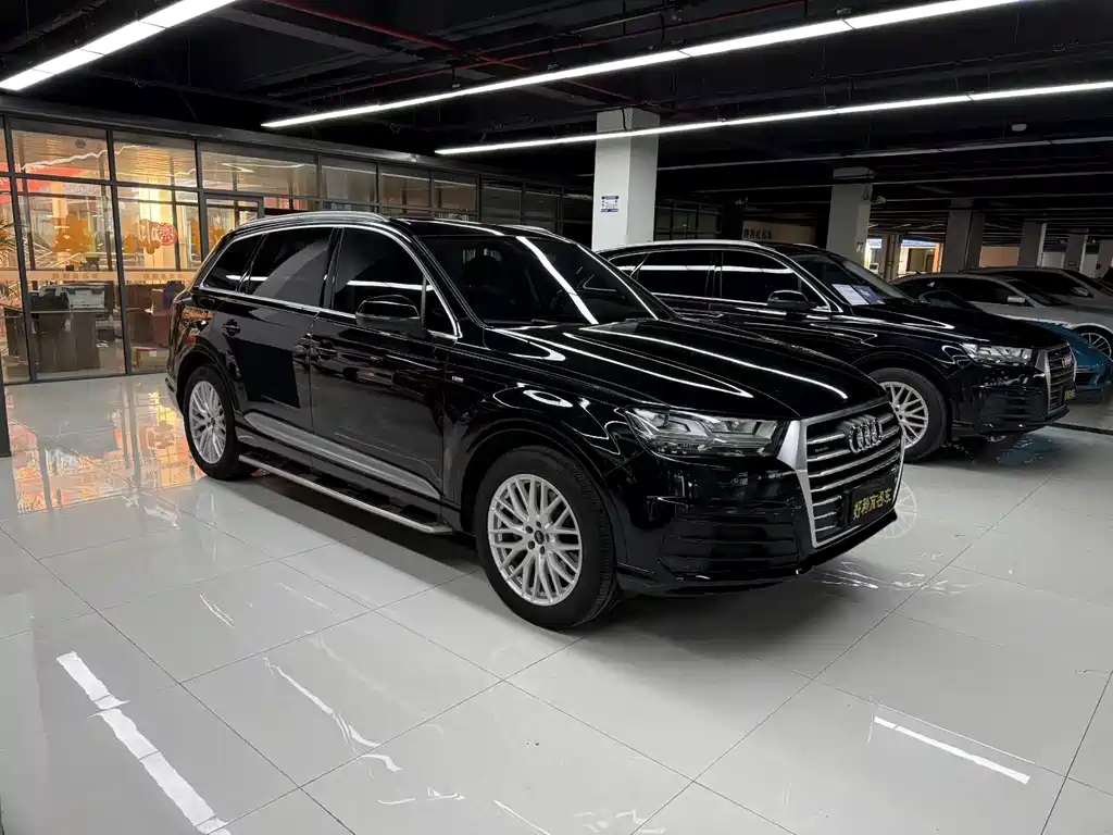 Audi Q7 2016 45 TFSI S line sports model купить на сайте DeffCars