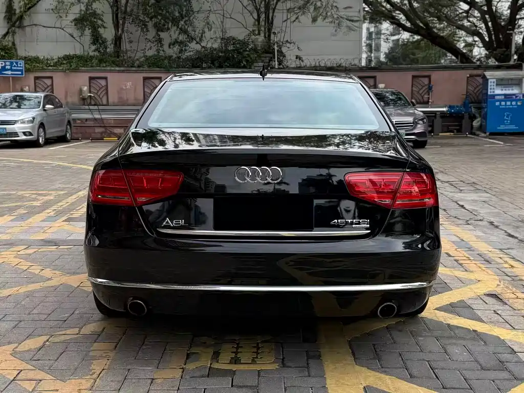 Audi A8 2012 A8L 45 TFSI quattro luxury model купить на сайте DeffCars