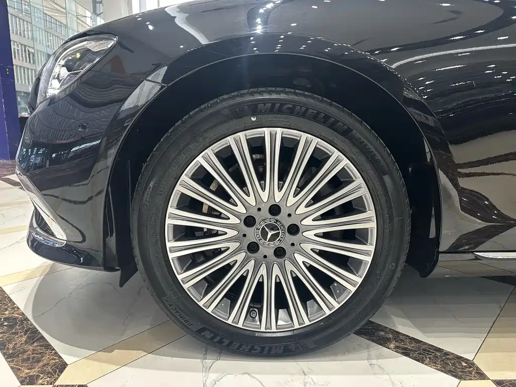 Mercedes-Benz E-Class 2023 facelift E 300 L fashionable model купить на сайте DeffCars