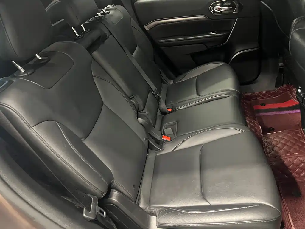 Commander 2018 2.0T 2WD Premium Edition National V купить на сайте DeffCars