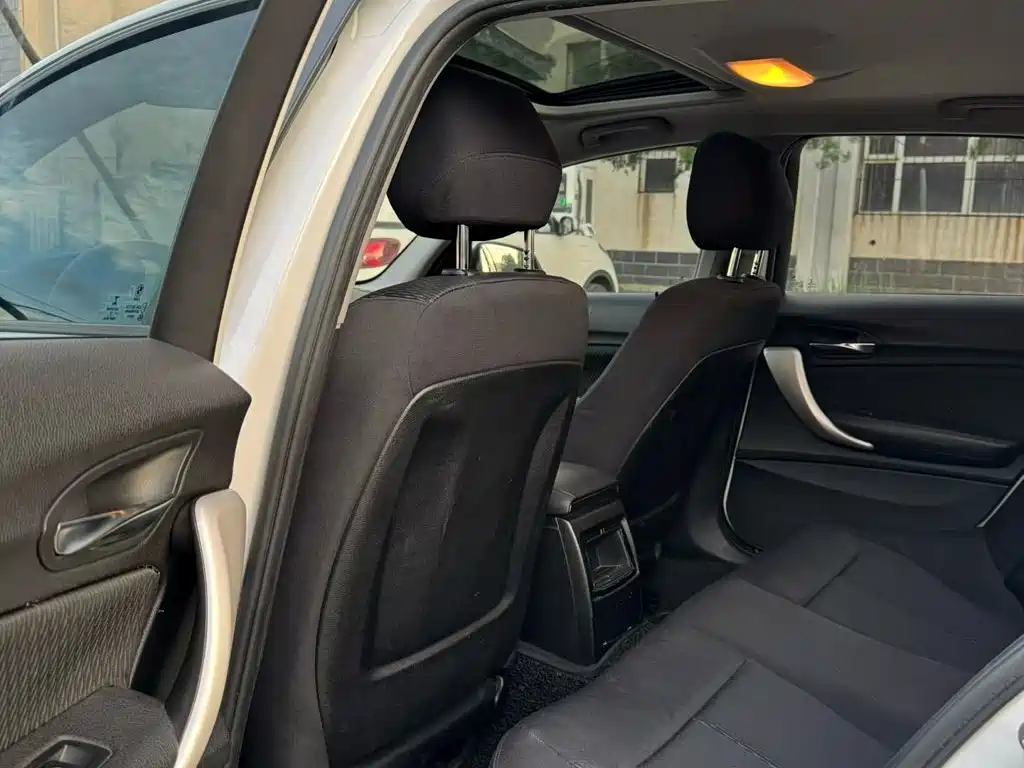 BMW 1 Series imported 2012 116i leading model купить на сайте DeffCars