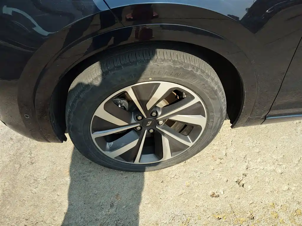 Ideal ONE 2021 extended range 6-seater version купить на сайте DeffCars