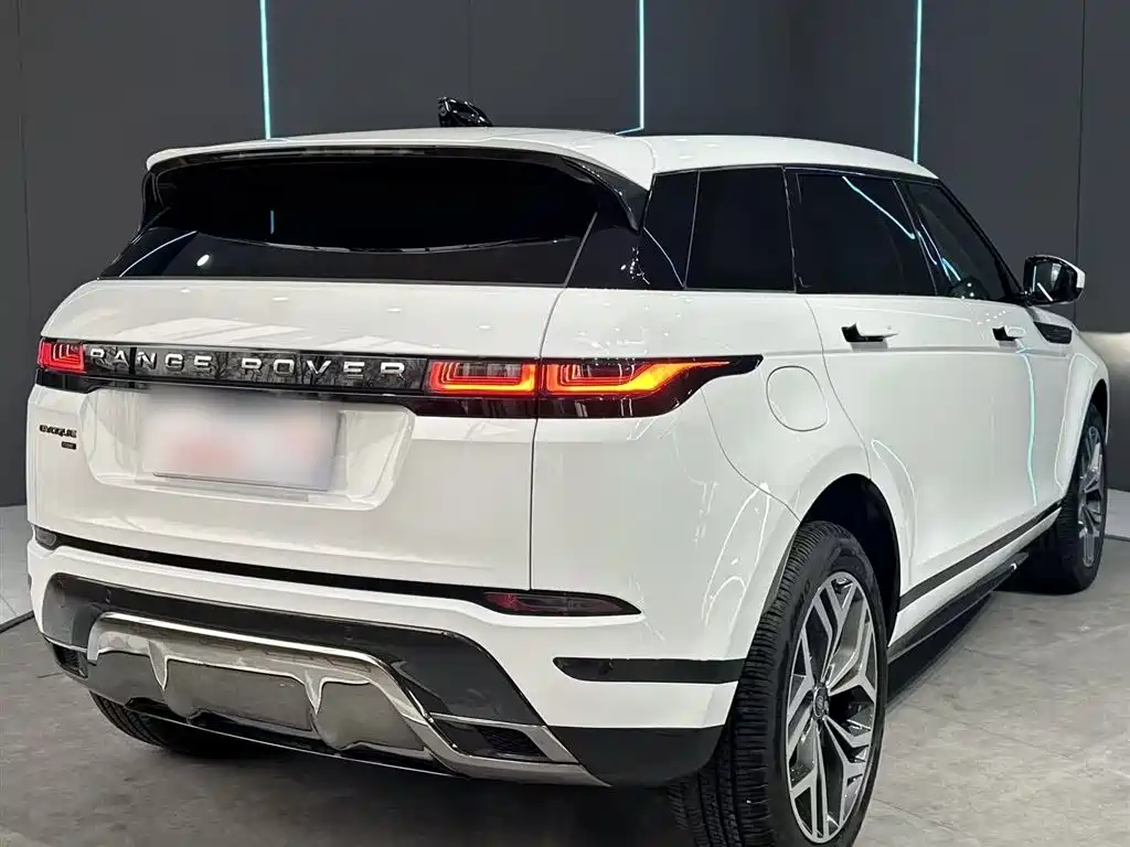 Range Rover Evoque 2023 Evoque L 249PS Deluxe Edition купить на сайте DeffCars