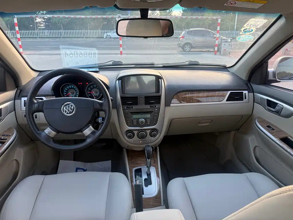 Excelle 2015 1.5L Automatic Classic купить на сайте DeffCars