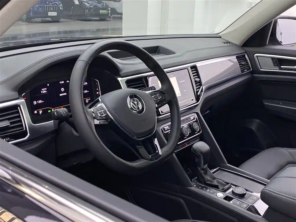 Touron 2020 380TSI four-wheel drive luxury version National V купить на сайте DeffCars