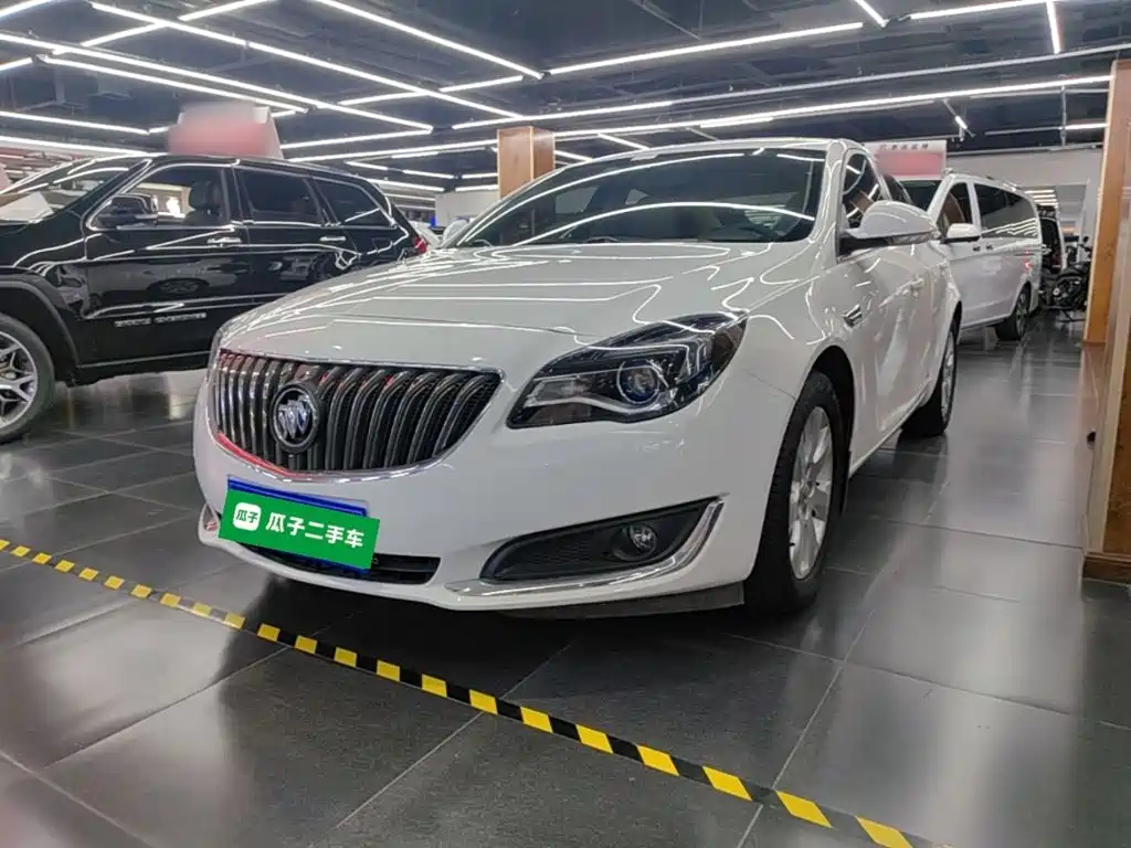 Regal 2015 2.0L Leading Fashion Edition купить на сайте DeffCars