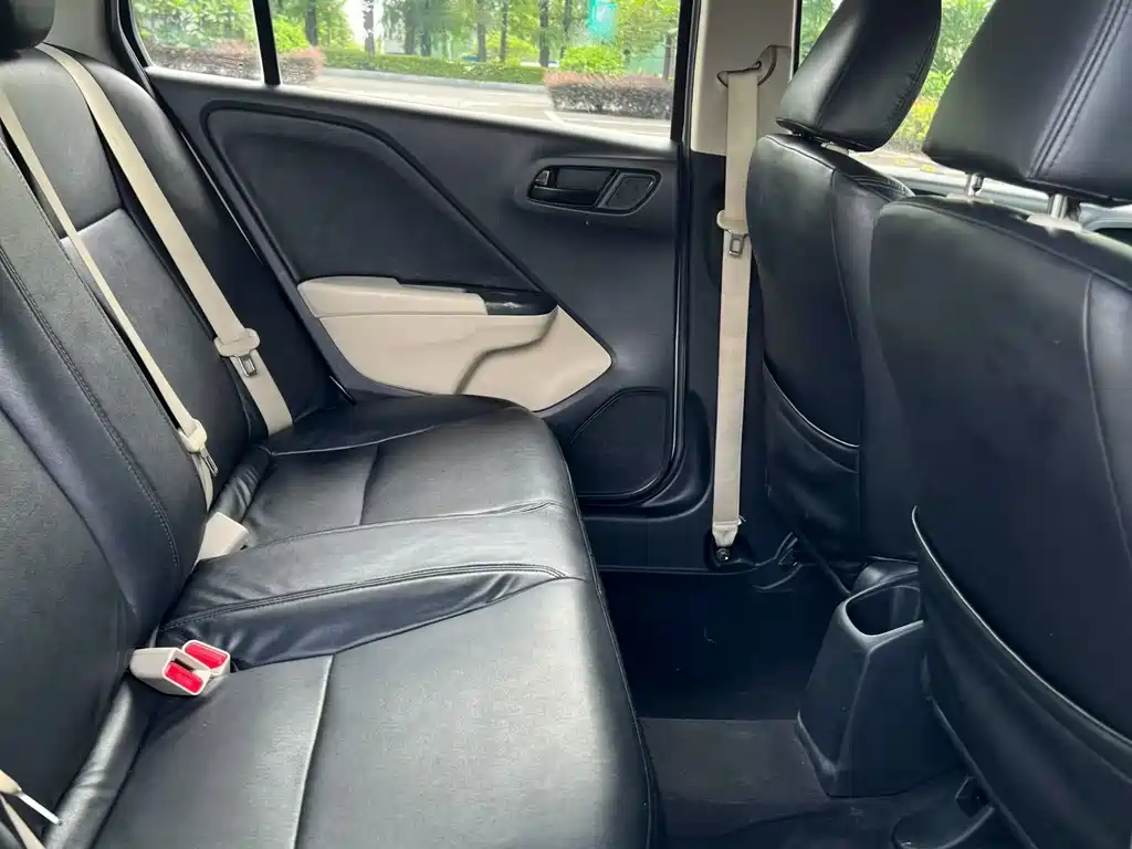 Fengfan 2017 1.5L CVT Comfort Edition купить на сайте DeffCars