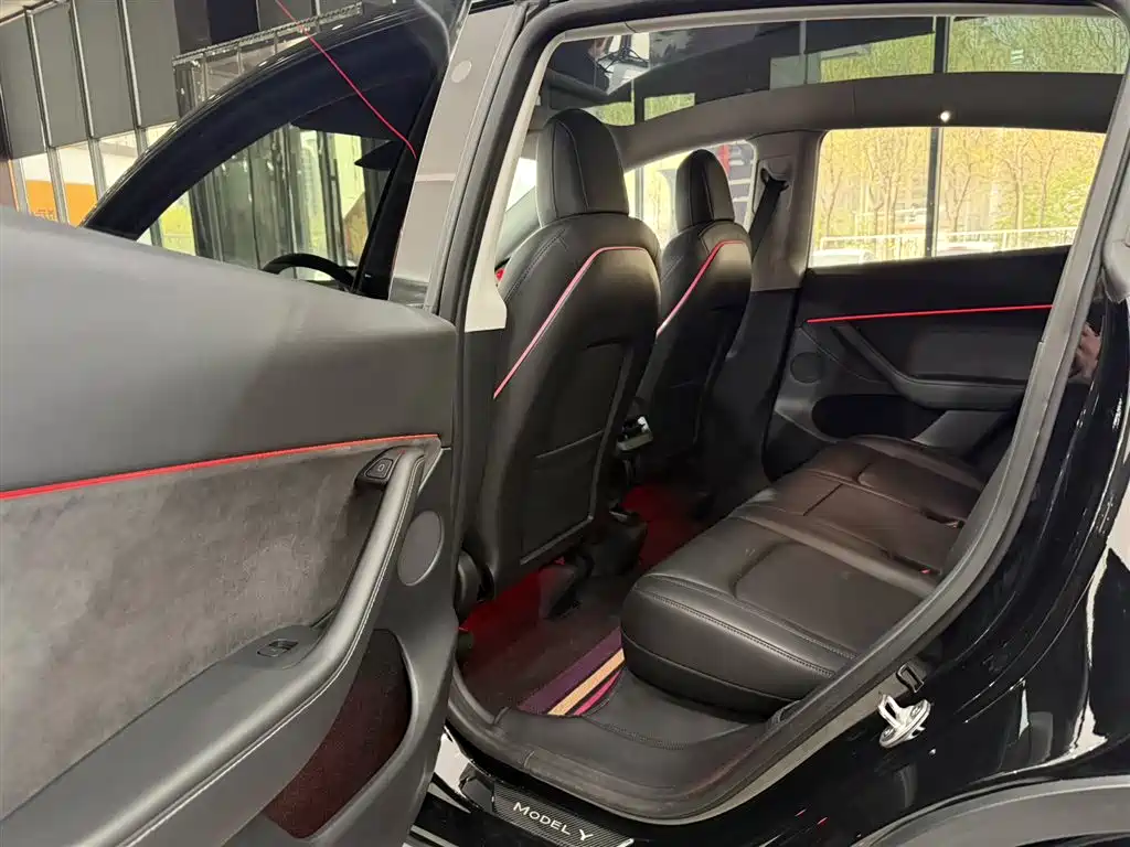 Model Y 2022 rear-wheel drive version купить на сайте DeffCars