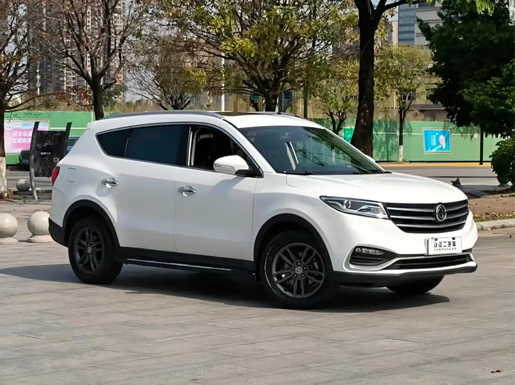 Fengguang 580 2020 1.5T CVT luxury model купить на сайте DeffCars