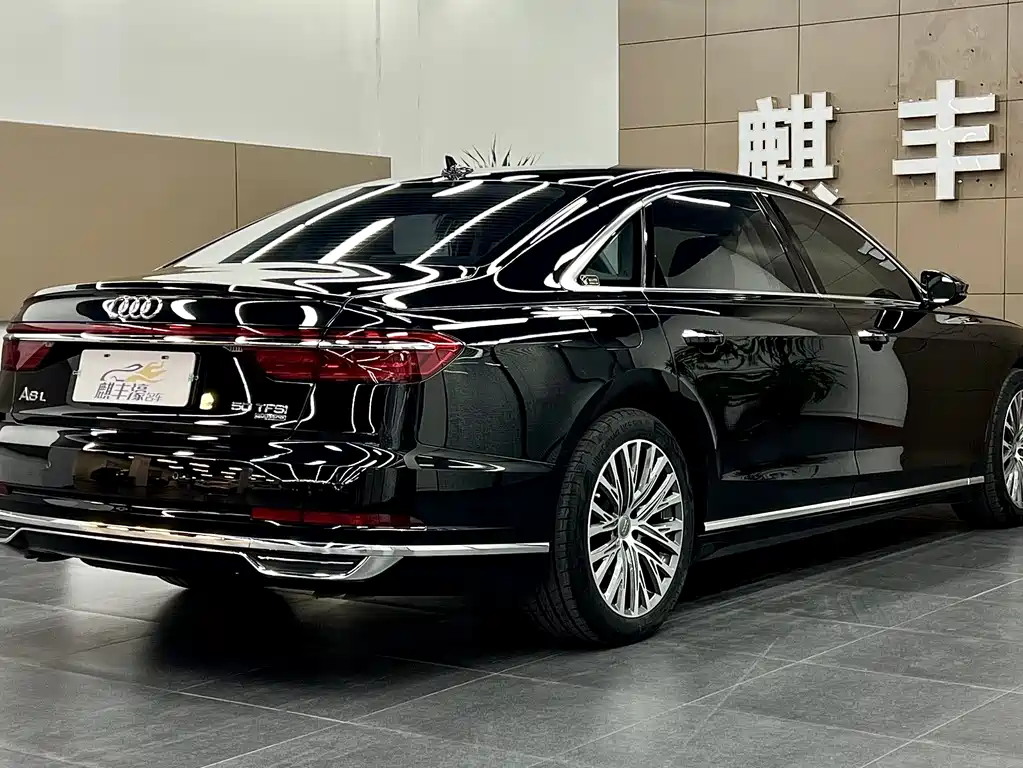Audi A8 2022 A8L 50 TFSI quattro Comfort Collection Edition купить на сайте DeffCars