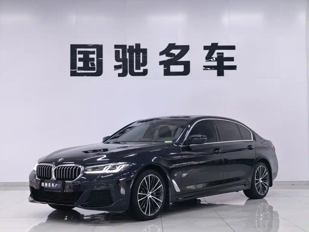 BMW 5 Series 2022 530Li Leading M Sports Package купить на сайте DeffCars