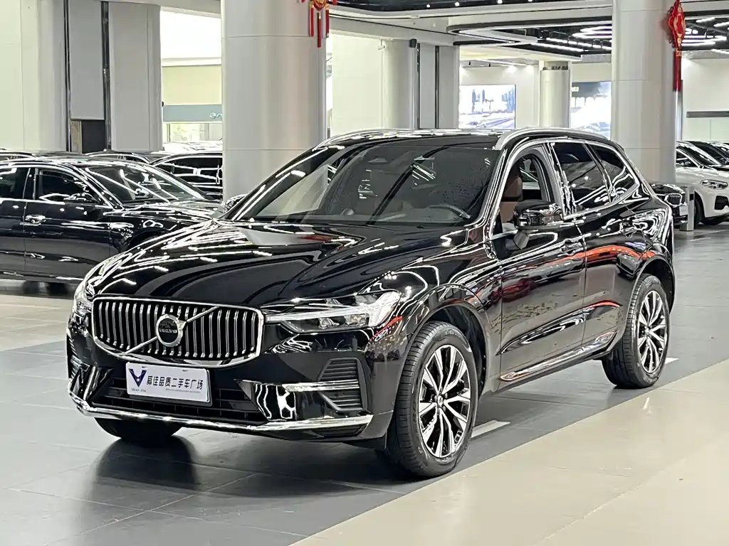 Volvo XC60 2023 B5 four-wheel drive Zhiyuan Deluxe Edition купить на сайте DeffCars