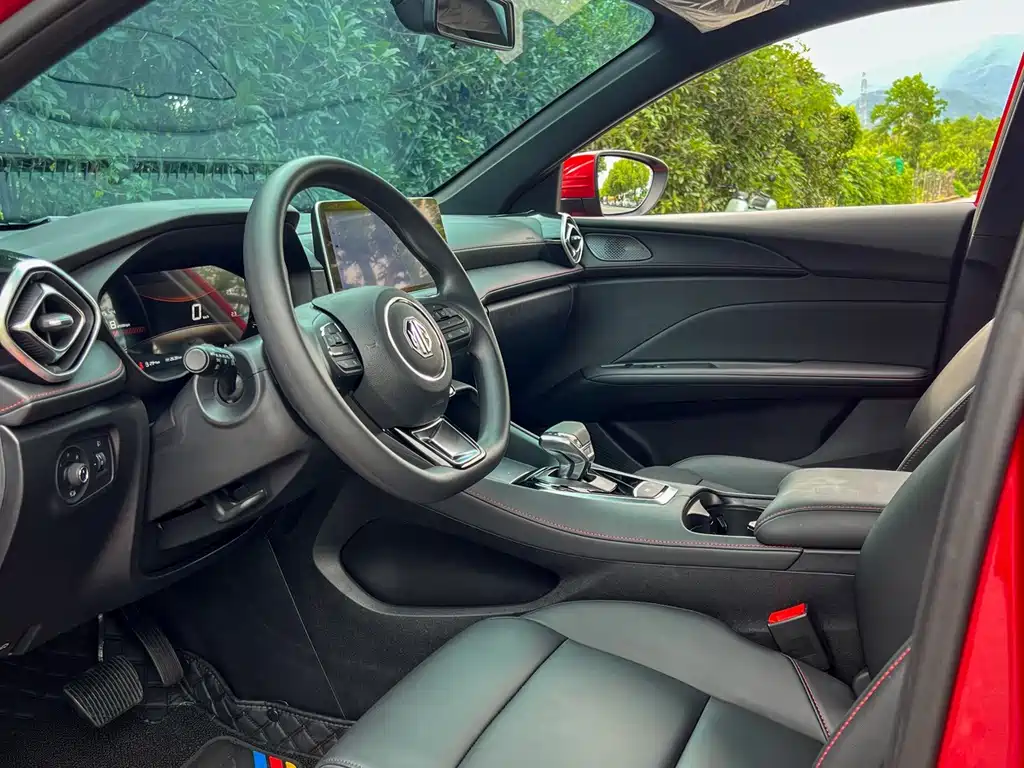 MG5 2025款 300TGI 全球旗舰版 купить на сайте DeffCars