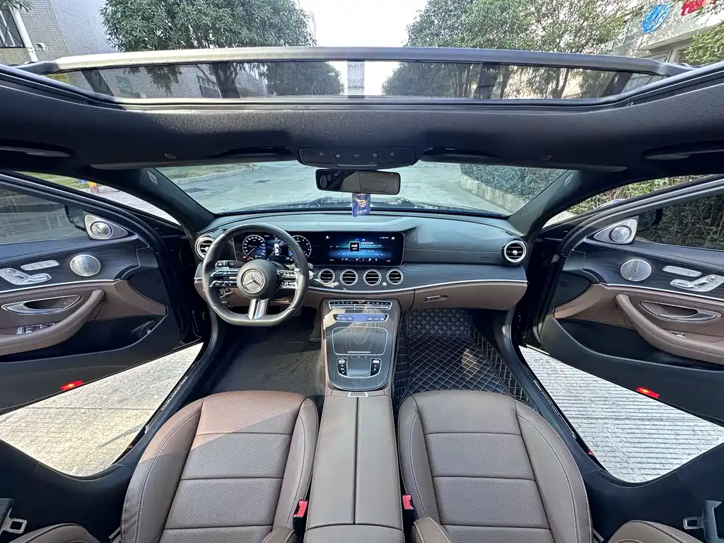 Mercedes-Benz E-Class 2022 E 300 L Luxury Model купить на сайте DeffCars
