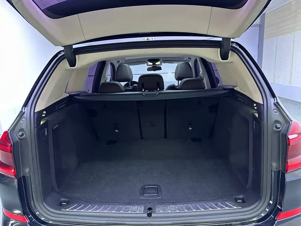 BMW X3 2018 xDrive30i Leading M Sports Package National V купить на сайте DeffCars