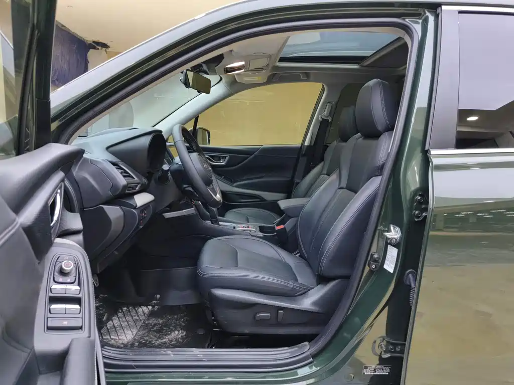 Forester 2022 2.0i AWD Ultimate EyeSight купить на сайте DeffCars