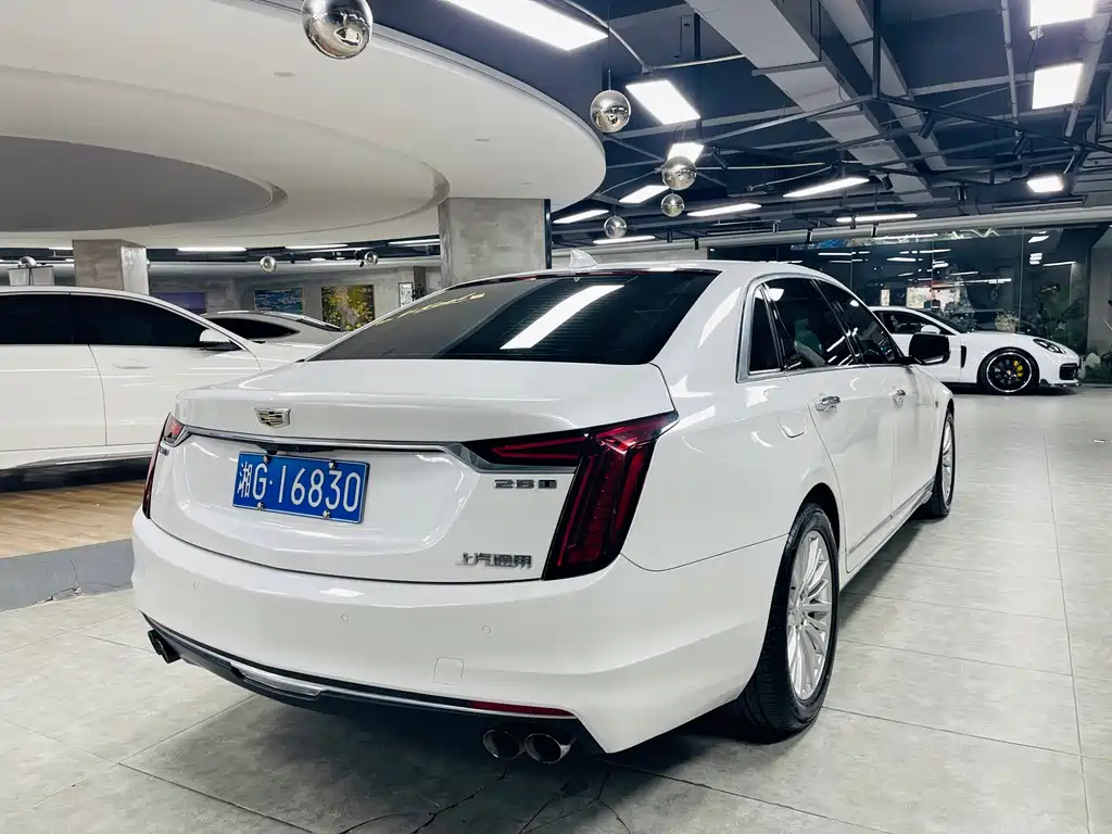 Cadillac CT6 2019 28T Fashion Model купить на сайте DeffCars
