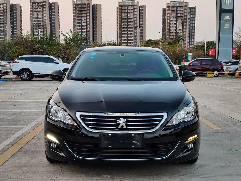 Peugeot 408 2014 1.8L automatic leading version купить на сайте DeffCars