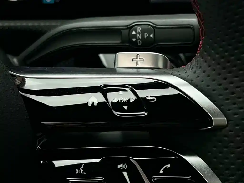 Mercedes-Benz A-Class 2023 A 200 L Fashion Model купить на сайте DeffCars