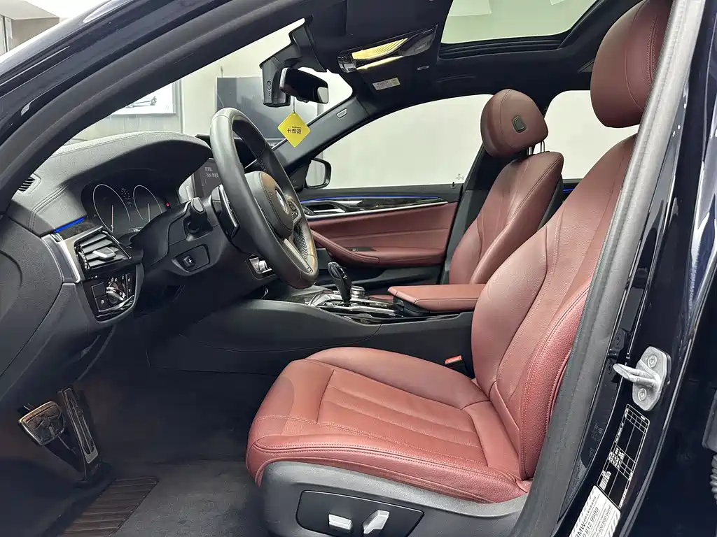 BMW 5 Series 2018 facelift 530Li Exclusive M Sports Package купить на сайте DeffCars