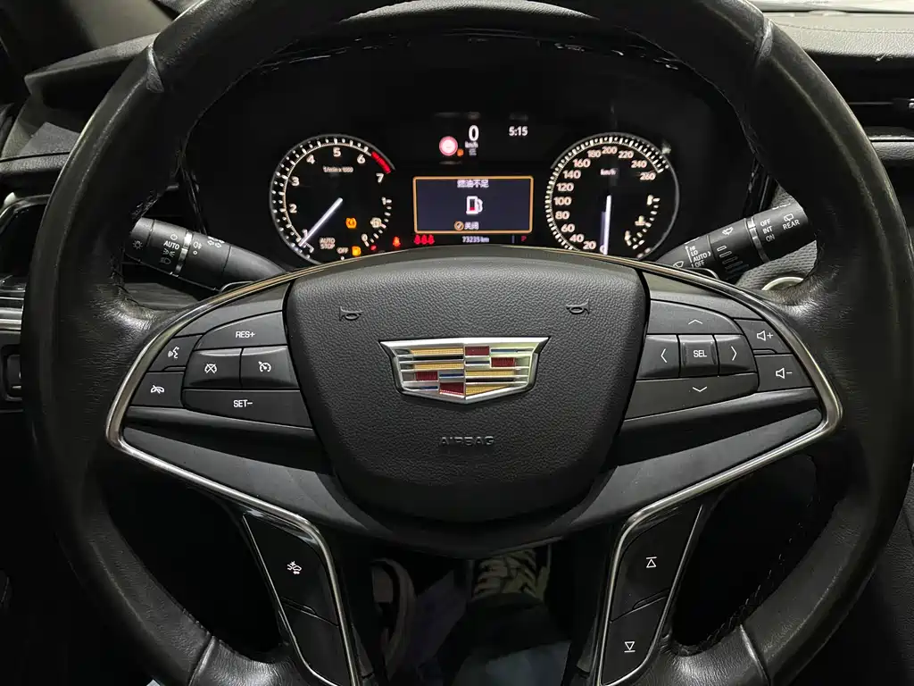 Cadillac XT5 2020 28T luxury model купить на сайте DeffCars