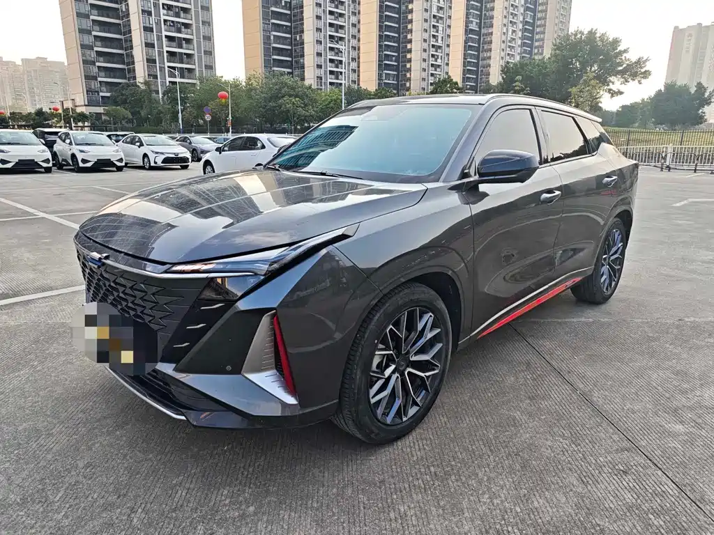 Changan Auchan Z6 2023 Blue Whale 1.5T DCT smart collar model купить на сайте DeffCars