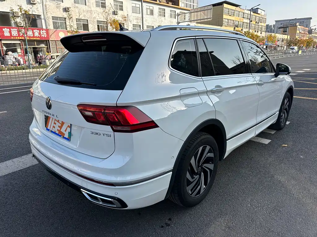 Tiguan L 2024 Outstanding Model 330TSI Automatic Two-wheel Drive R-Line Longyao Edition купить на сайте DeffCars