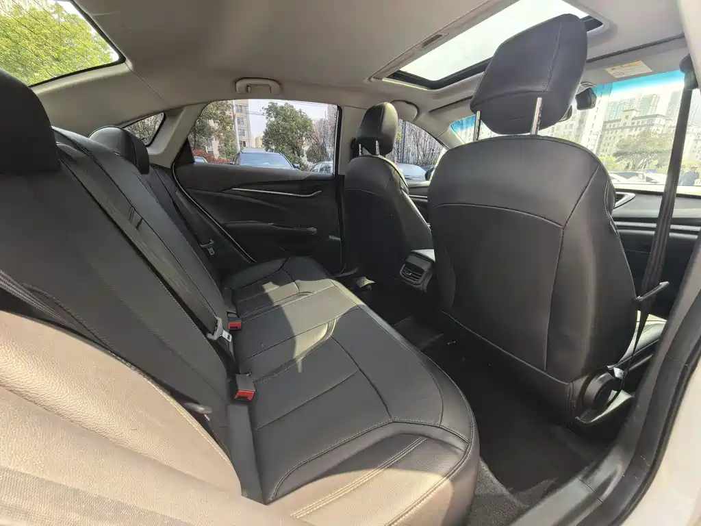 Yinglang 2021 model model 1.5L automatic elite model купить на сайте DeffCars