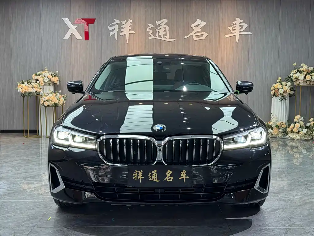 BMW 5 Series 2021 525Li Luxury Package купить на сайте DeffCars
