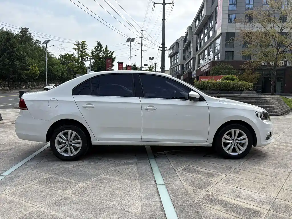 Santana 2018 1.5L automatic comfort version купить на сайте DeffCars