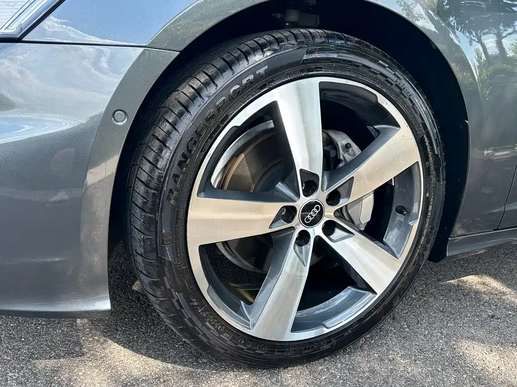Audi A6L 2023 45 TFSI quattro exclusive dynamic model купить на сайте DeffCars