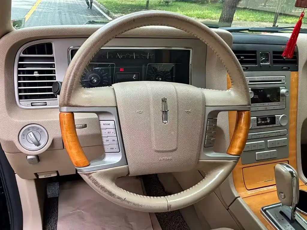 Navigator 2010 5.4L AWD купить на сайте DeffCars