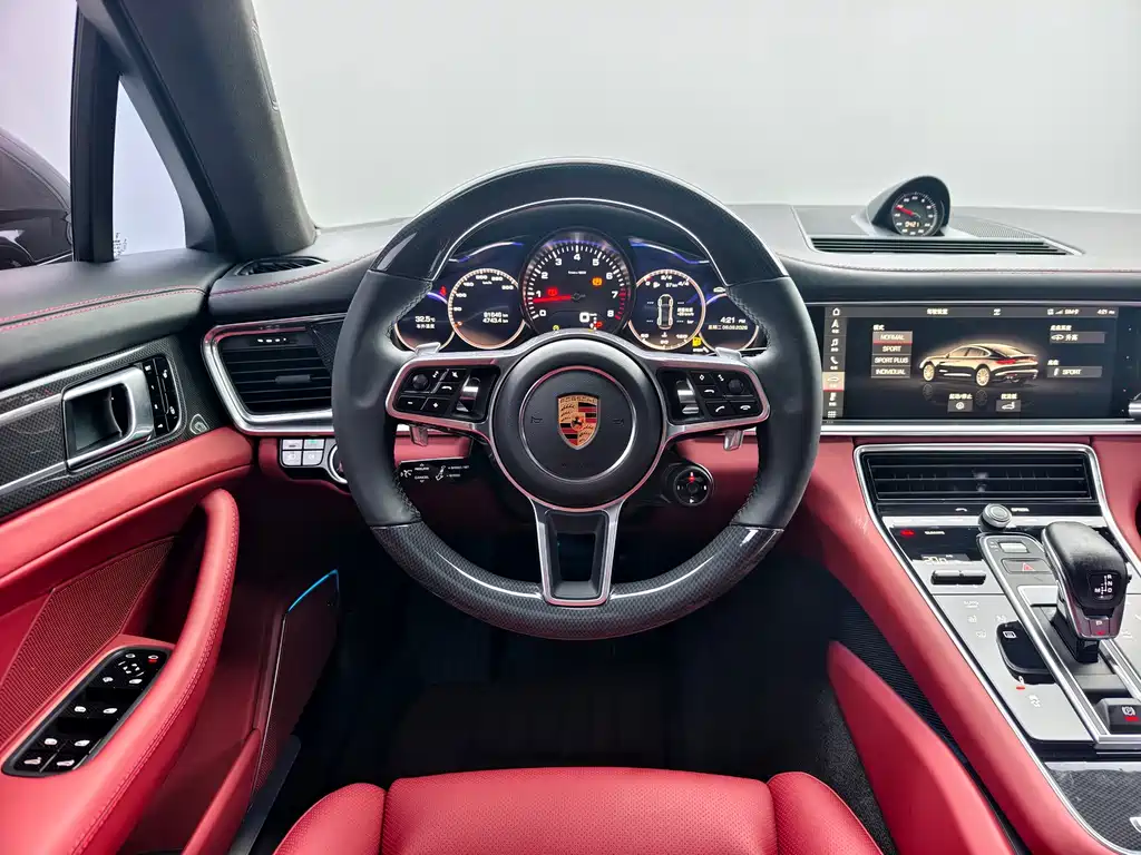 Panamera 2017 4 Executive Extended Edition 3.0T купить на сайте DeffCars