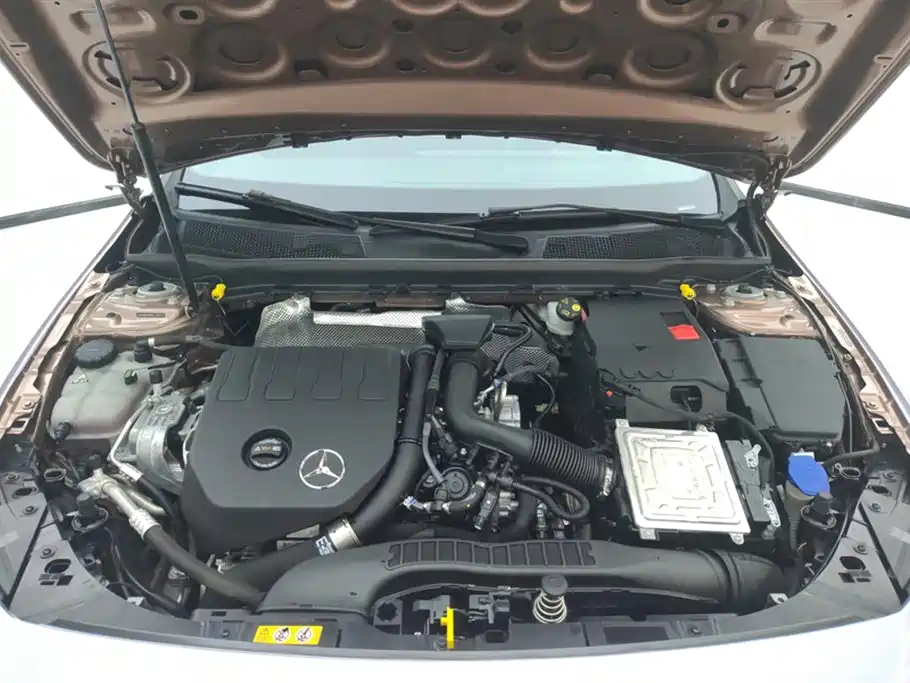 Mercedes-Benz A-Class 2022 Facelift A 200 L Sports Sedan Fashionable купить на сайте DeffCars