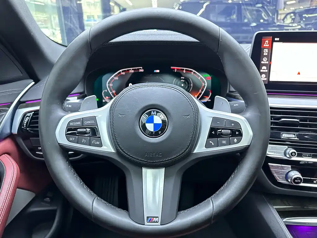BMW 5 Series 2022 530Li Leading M Sport Kit купить на сайте DeffCars