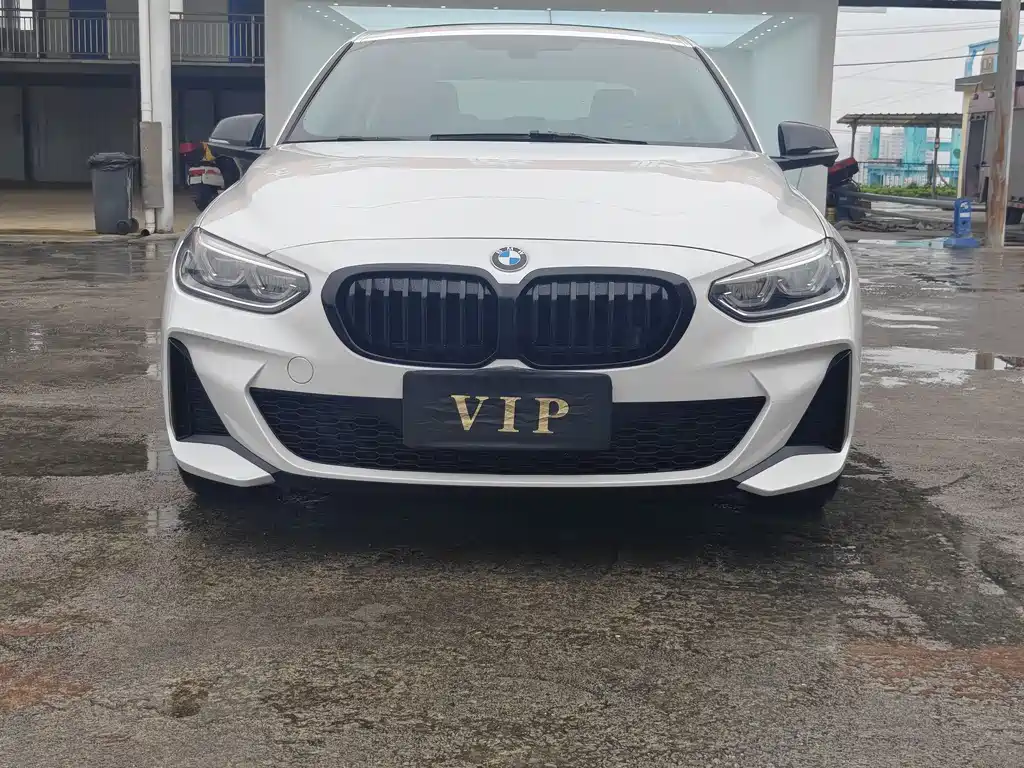 BMW 1 Series 2020 120i Fashion купить на сайте DeffCars
