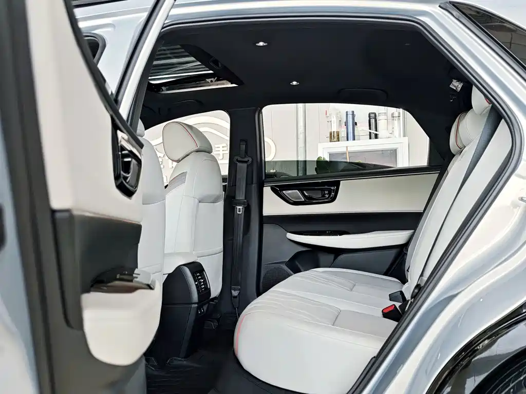 e: NS2 2024 Navigator Edition купить на сайте DeffCars