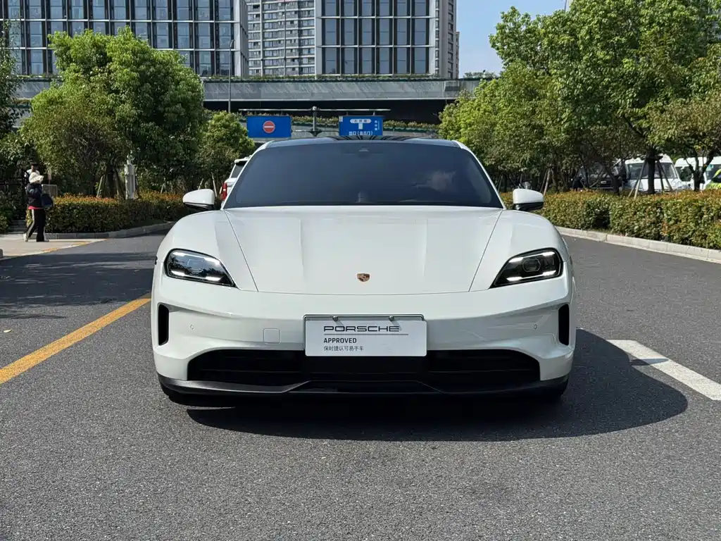 Taycan 2026 Taycan 4 купить на сайте DeffCars