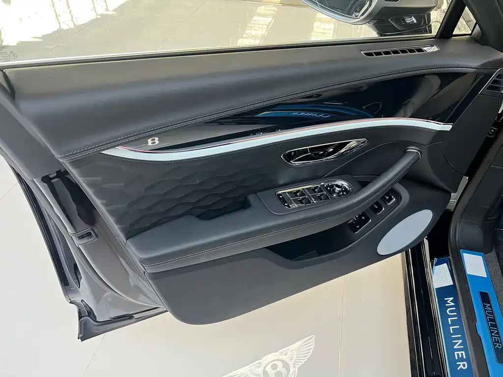 Flying Spur 2024 4.0T V8 Mulliner купить на сайте DeffCars
