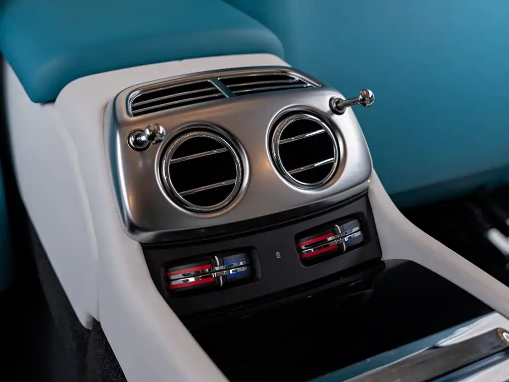Phantom 2018 6.6T standard model купить на сайте DeffCars