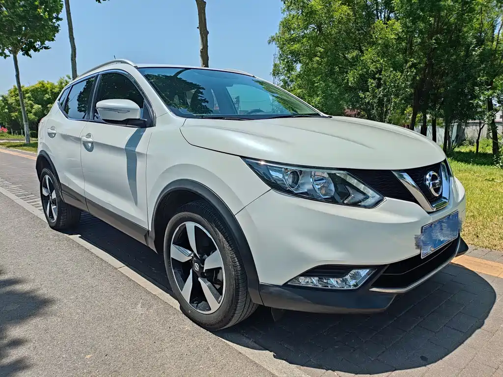 Qashqai 2017 2.0L CVT Smart Edition National V купить на сайте DeffCars