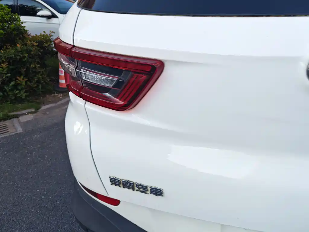 Southeast DX7 2019 1.5T Automatic Intelligent Connected Fashion Edition National VI купить на сайте DeffCars