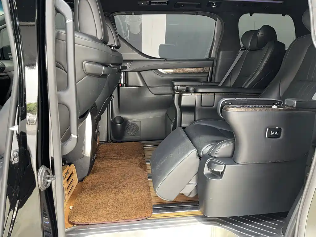 Alphard 2018 facelift 3.5L premium version купить на сайте DeffCars