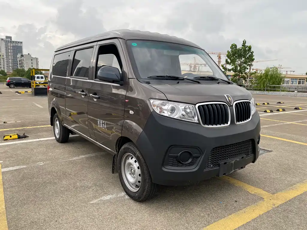 Hiace X30 2020 model 1.5L super model country VI SWC15M купить на сайте DeffCars