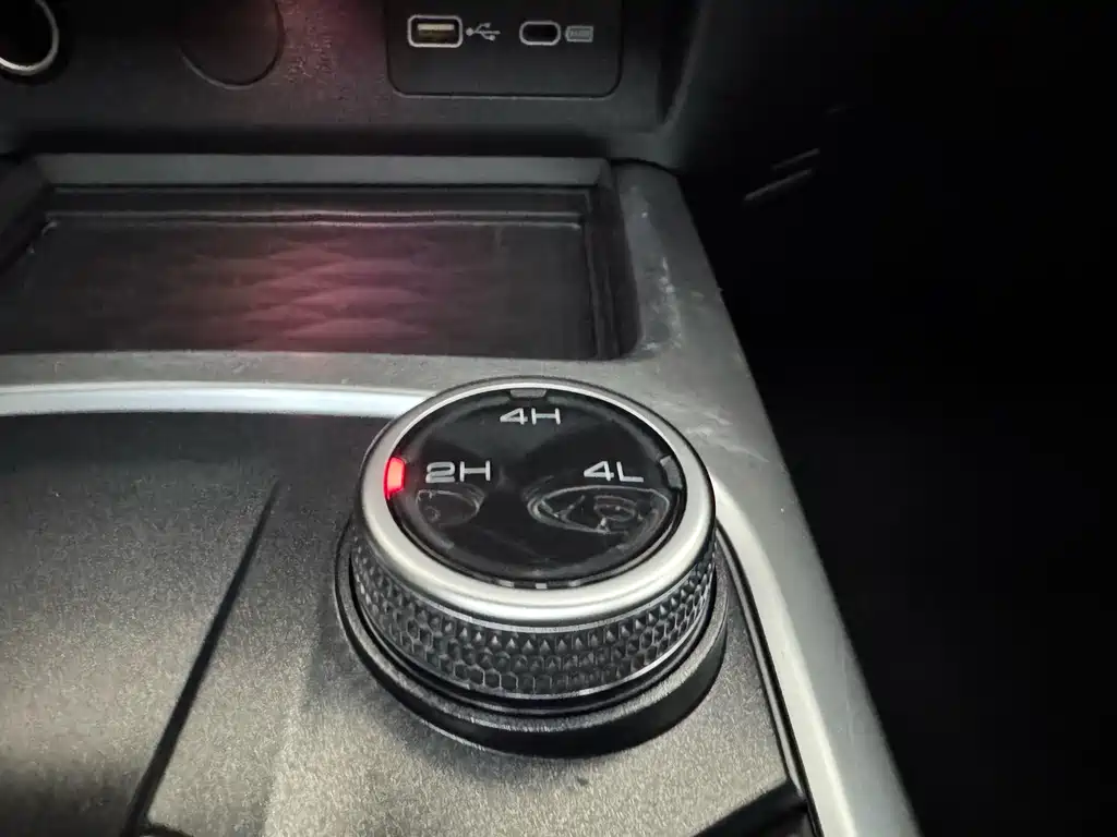 Tank 300 2021 Off-Road Version 2.0T Conqueror купить на сайте DeffCars