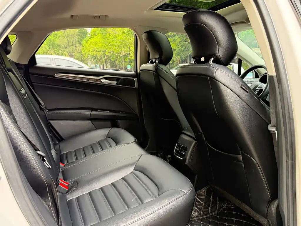 Mondeo 2020 EcoBoost 180 Luxury купить на сайте DeffCars