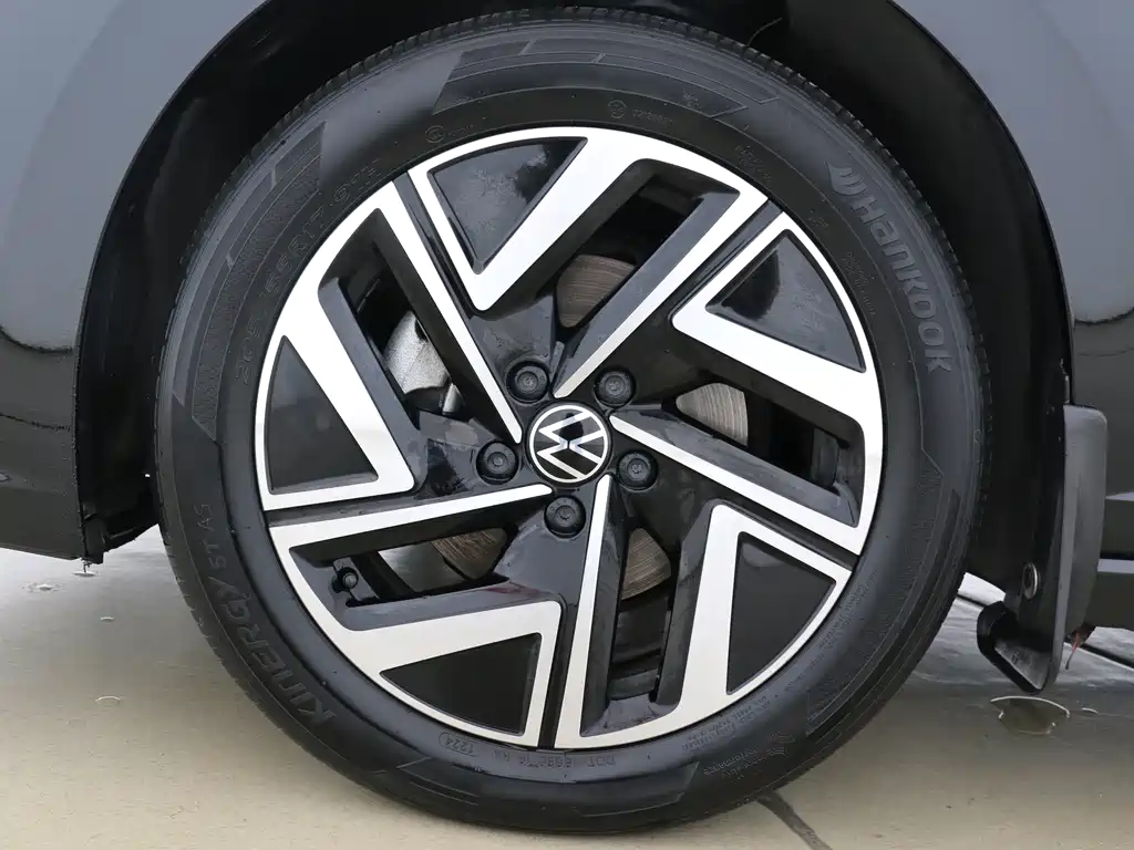 Sagitar 2024 300TSI DSG Super Edition купить на сайте DeffCars