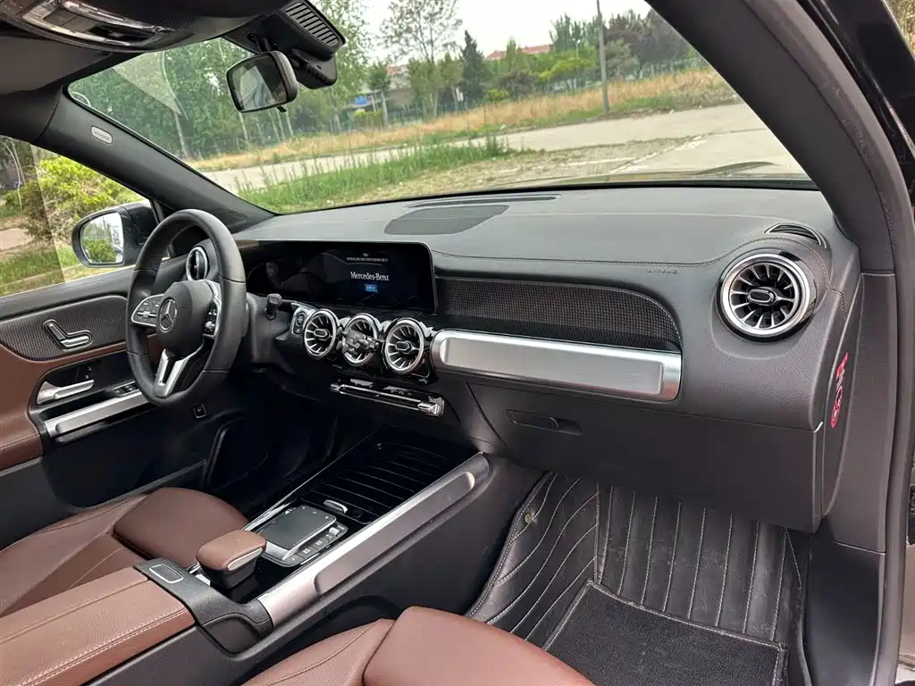 Mercedes-Benz GLB 2022 facelift GLB 200 fashion model купить на сайте DeffCars
