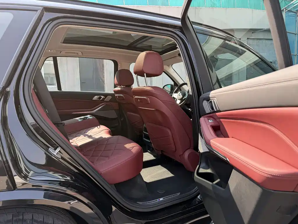 BMW X5 2025 xDrive 30Li Exclusive M Sports Night Package купить на сайте DeffCars